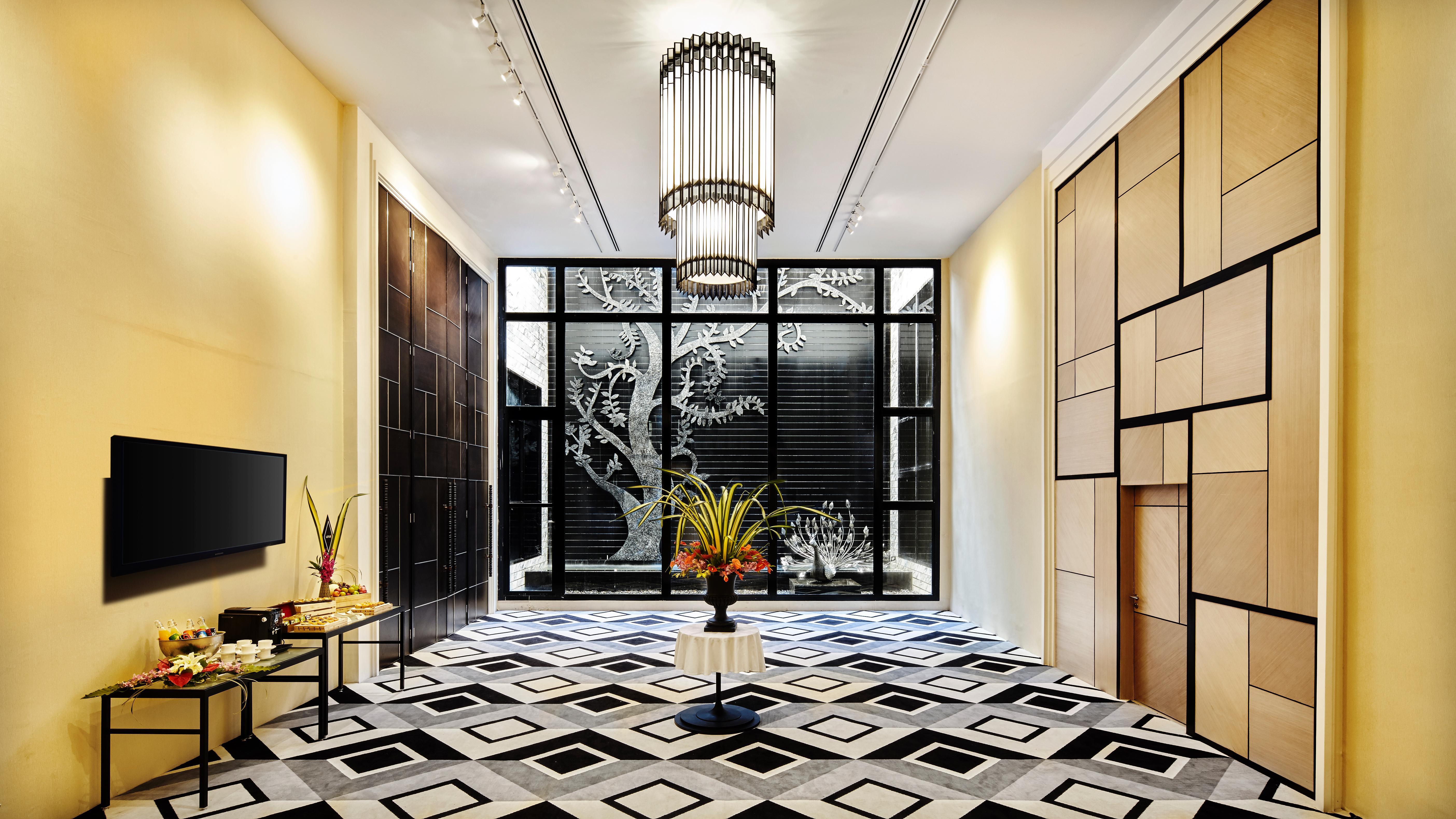 Moevenpick Hotel Sukhumvit 15 Μπανγκόκ Εξωτερικό φωτογραφία The hotel's lobby